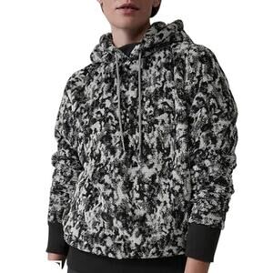 Athleta Glacier Black Tugga Sherpa Jacquard Hoodie Women's Size Medium EUC